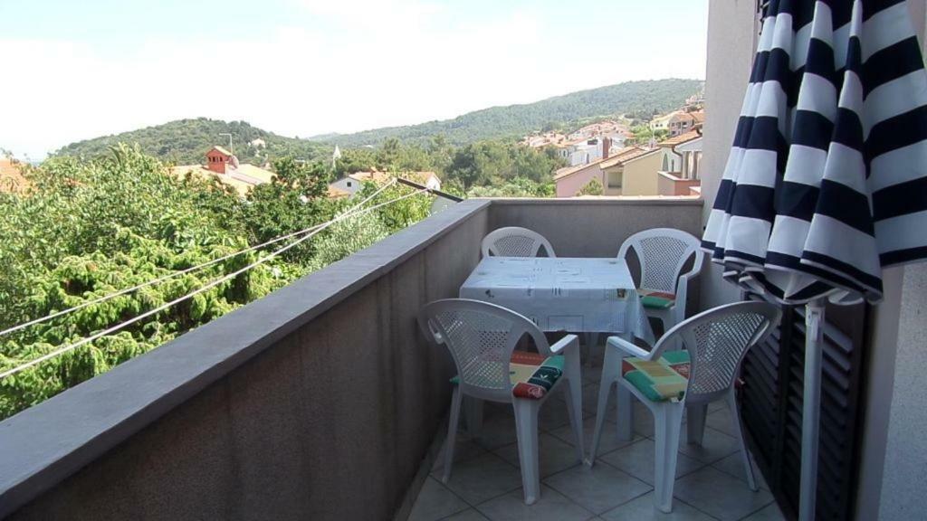 Apartmani Lili Mali Lošinj Dış mekan fotoğraf